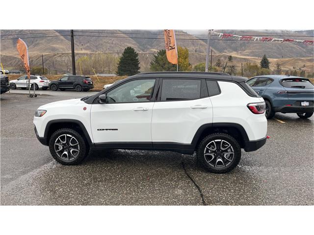 2026 Jeep Compass Trailhawk (Stk: TT019) in Kamloops - Image 5 of 23