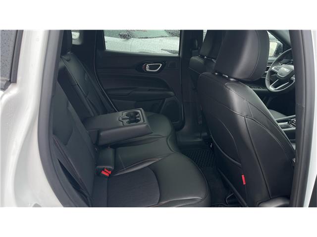 2026 Jeep Compass Trailhawk (Stk: TT019) in Kamloops - Image 12 of 23