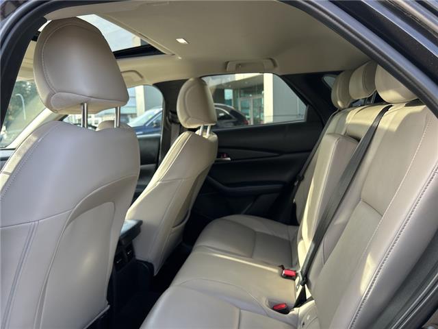 2021 Mazda CX-30 GS (Stk: 362484J) in Surrey - Image 11 of 15