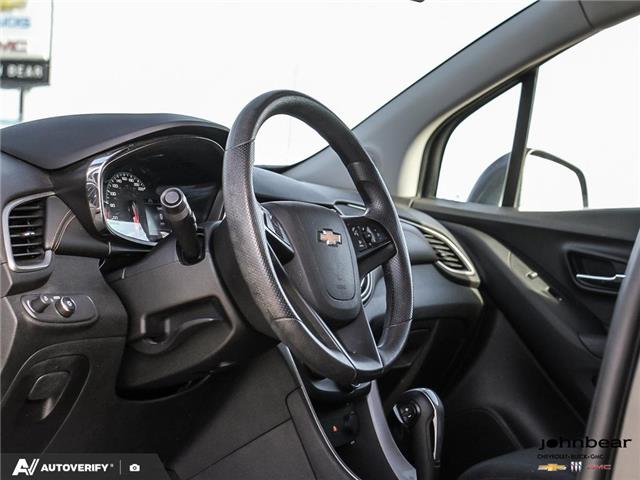 2020 Chevrolet Trax LT (Stk: 2425-25A) in New Hamburg - Image 10 of 31