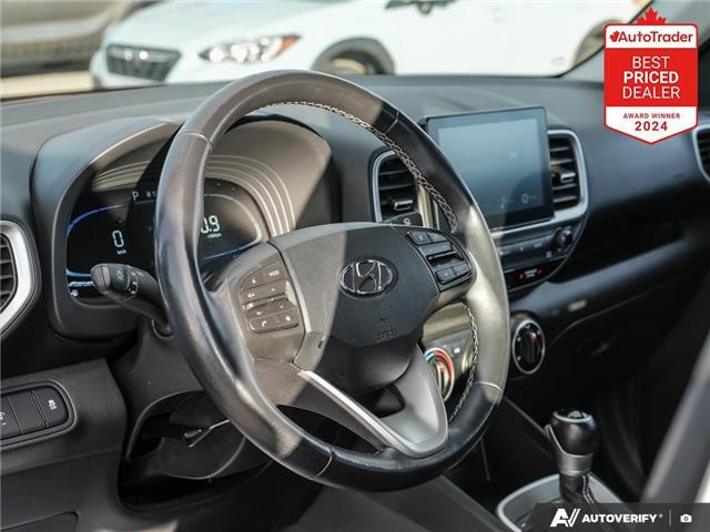 2023 Hyundai Venue Preferred (Stk: U3221) in Hamilton - Image 16 of 29