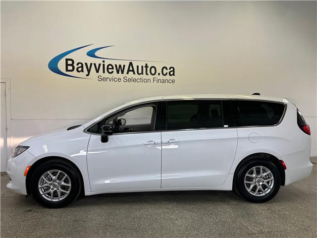 2024 Chrysler Grand Caravan SXT (Stk: 43081J) in Belleville - Image 3 of 31