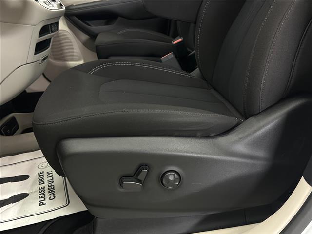 2024 Chrysler Grand Caravan SXT (Stk: 43081J) in Belleville - Image 21 of 31