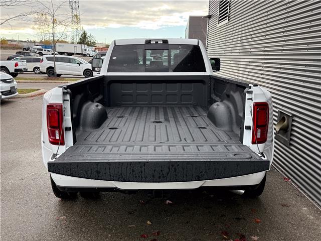 2026 RAM 3500 Limited (Stk: 26048) in London - Image 6 of 29