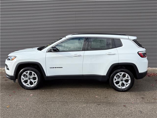 2026 Jeep Compass North (Stk: 26058) in London - Image 3 of 26