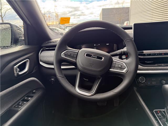 2026 Jeep Compass North (Stk: 26058) in London - Image 17 of 26