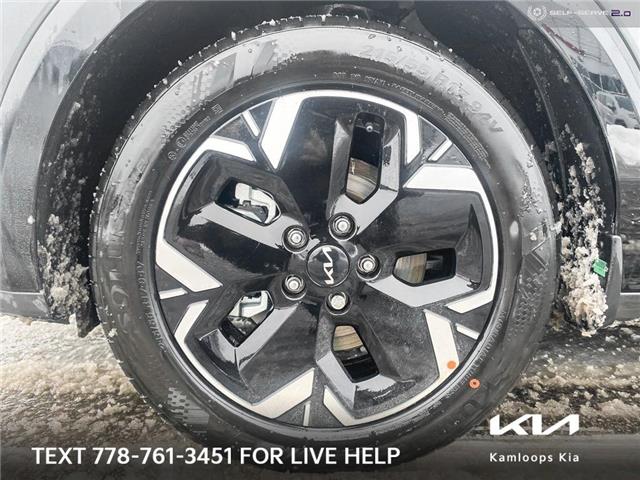 2024 Kia Niro EV Wave w/Snow White Pearl & Grey Exterior (Stk: 4N0110) in Kamloops - Image 6 of 24