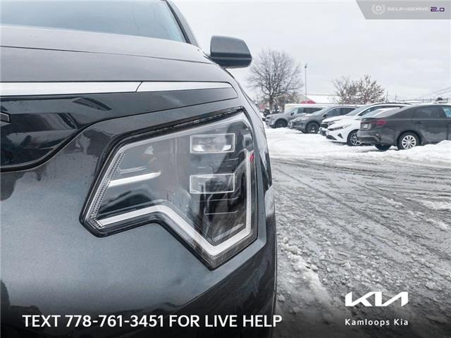 2024 Kia Niro EV Wave w/Snow White Pearl & Grey Exterior (Stk: 4N0110) in Kamloops - Image 8 of 24