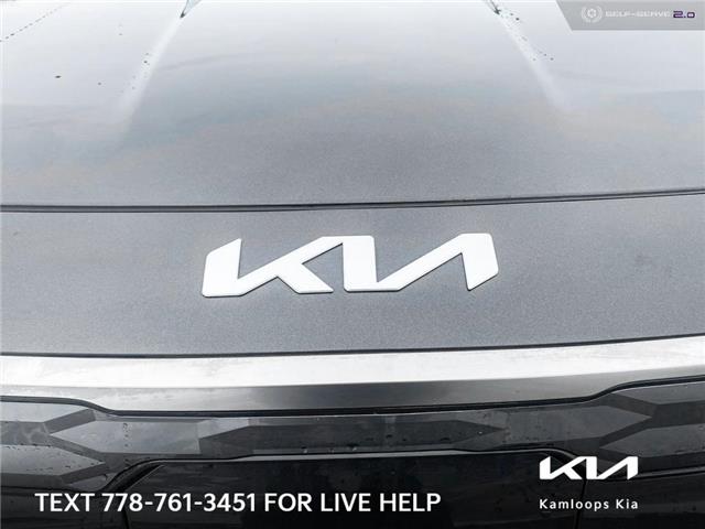2024 Kia Niro EV Wave w/Snow White Pearl & Grey Exterior (Stk: 4N0110) in Kamloops - Image 9 of 24
