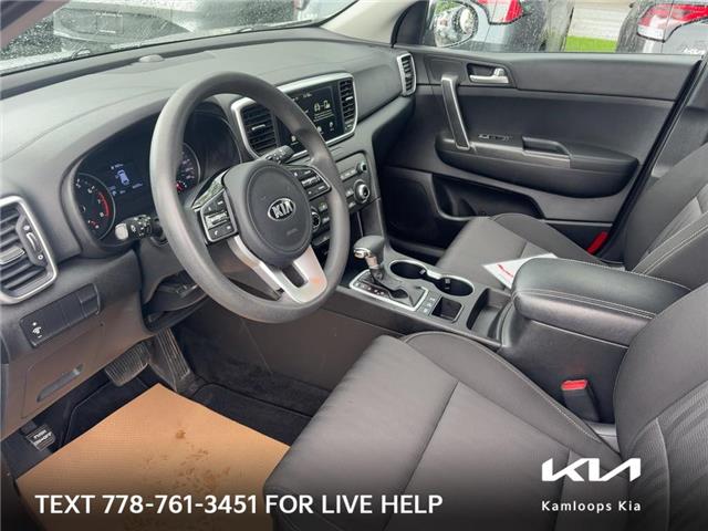 2020 Kia Sportage LX (Stk: 5L0280A) in Kamloops - Image 10 of 22