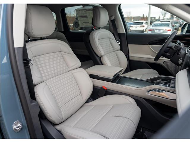 2026 Lincoln Nautilus Reserve (Stk: T-696) in Calgary - Image 19 of 21