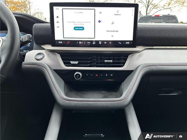 2025 Ford Explorer Active (Stk: R0H2682) in Hamilton - Image 12 of 17