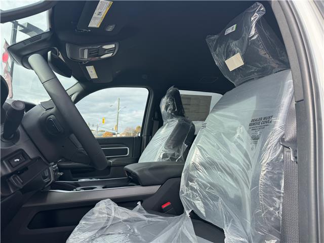 2025 RAM 3500 Big Horn (Stk: 28210P) in Newmarket - Image 7 of 8