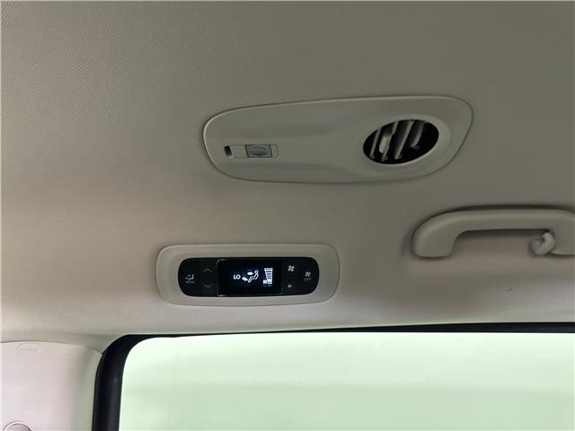 2024 Chrysler Grand Caravan SXT (Stk: 43067J) in Belleville - Image 10 of 26