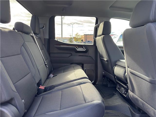 2026 GMC Sierra 1500 SLE (Stk: 26137) in Temiskaming Shores - Image 12 of 16