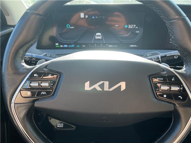 2022 Kia EV6 Long Range (Stk: R-22KIEWHI5632) in Calgary - Image 13 of 16 2022 Kia EV6 Long Range (Stk: R-22KIEWHI5632) in Calgary - Image 13 of 16