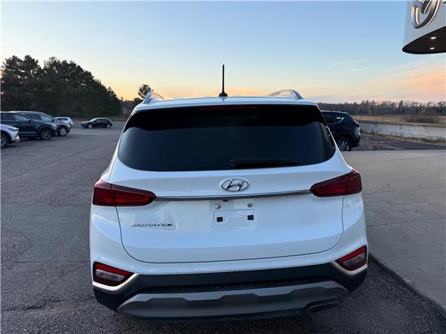2020 Hyundai Santa Fe Essential 2.4 (Stk: 24614) in Pembroke - Image 11 of 24