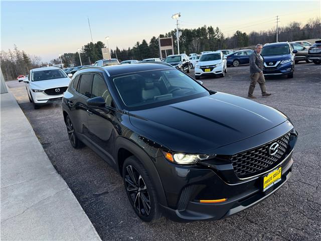 2024 Mazda CX-50 GT (Stk: 24639) in Pembroke - Image 7 of 28 2024 Mazda CX-50 GT (Stk: 24639) in Pembroke - Image 7 of 28