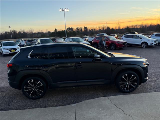 2024 Mazda CX-50 GT (Stk: 24639) in Pembroke - Image 9 of 28 2024 Mazda CX-50 GT (Stk: 24639) in Pembroke - Image 9 of 28