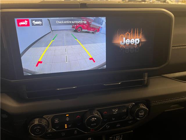 2026 Jeep Wrangler Sahara (Stk: W175927) in Courtenay - Image 15 of 17
