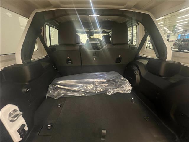 2026 Jeep Wrangler Sahara (Stk: W175927) in Courtenay - Image 17 of 17