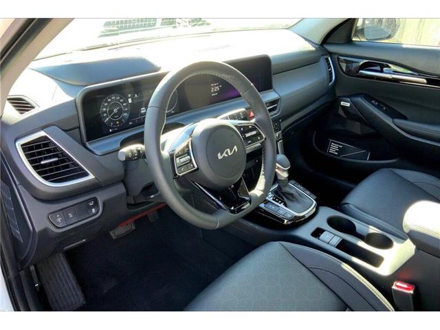 2026 Kia Seltos SX w/Black Interior (Stk: TSS0517) in Sherwood Park - Image 8 of 14 2026 Kia Seltos SX w/Black Interior (Stk: TSS0517) in Sherwood Park - Image 8 of 14