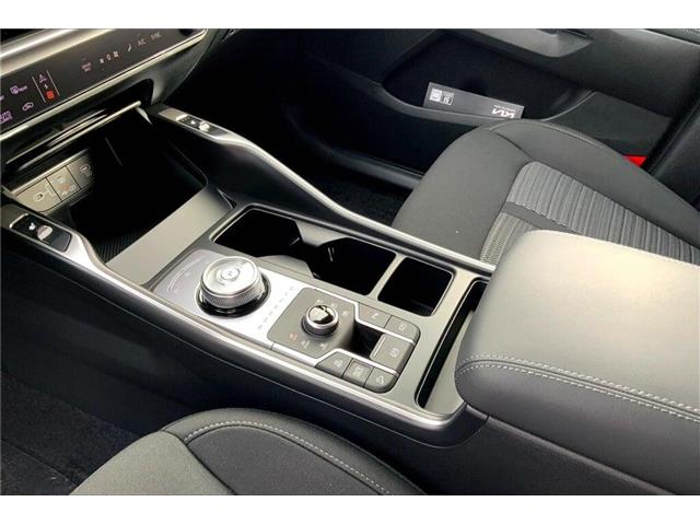2026 Kia Sorento Plug-In Hybrid LX (Stk: TSR8931) in Sherwood Park - Image 7 of 13