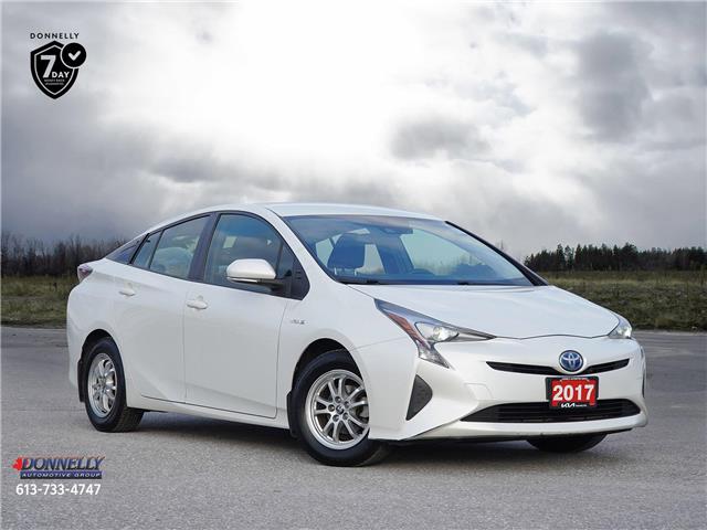 2017 Toyota Prius Touring JTDKBRFU8H3033386 KA142A in Ottawa
