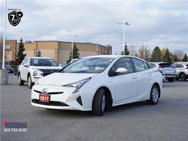 2017 Toyota Prius Touring (Stk: KA142A) in Ottawa - Image 6 of 23