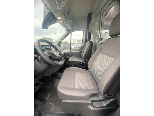 2026 Ford Transit-250 Cargo Base (Stk: 2600200) in Ottawa - Image 9 of 19