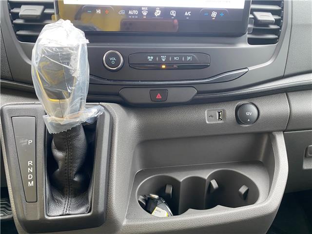 2026 Ford Transit-250 Cargo Base (Stk: 2600200) in Ottawa - Image 16 of 19