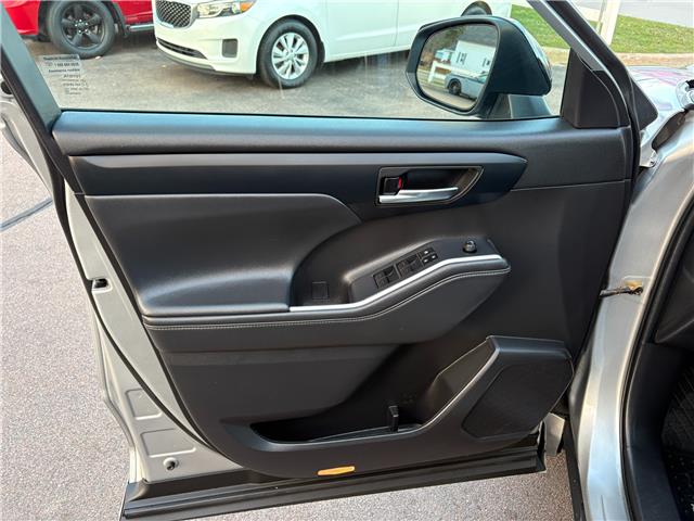 2022 Toyota Highlander XSE (Stk: A-211972) in Moncton - Image 10 of 20