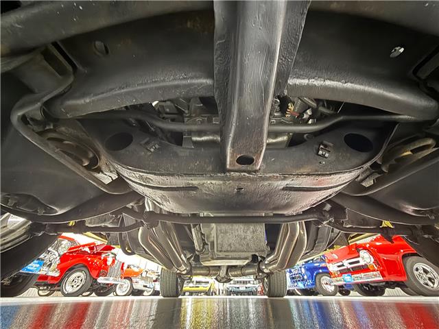 1969 Pontiac Firebird Resto-Mod  (Stk: 105014) in Watford - Image 40 of 43