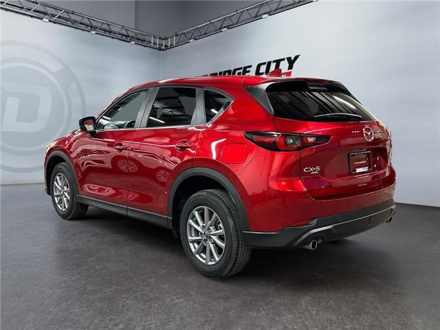 2024 Mazda CX-5 GS w/o CD (Stk: 40471) in Lethbridge - Image 3 of 15