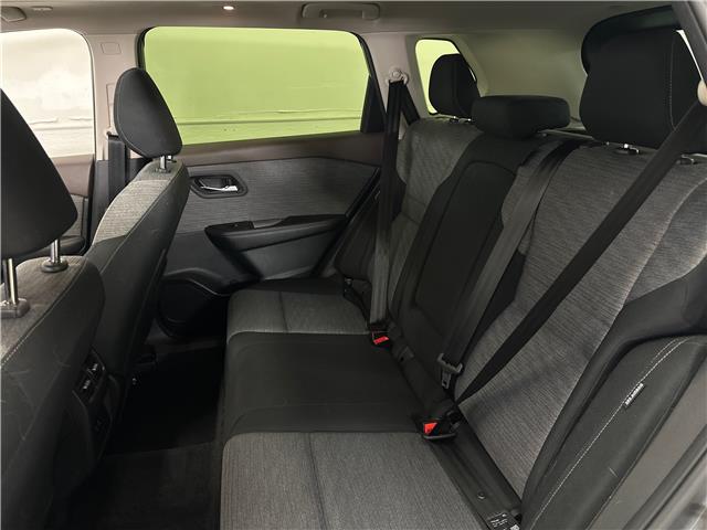2023 Nissan Rogue SV Moonroof (Stk: 43133J) in Belleville - Image 6 of 23