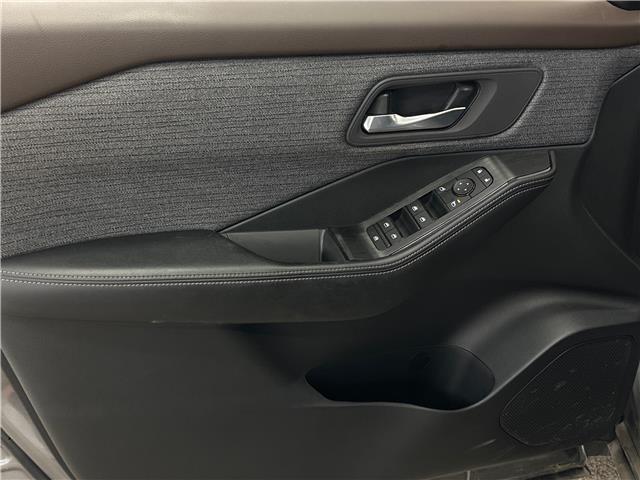 2023 Nissan Rogue SV Moonroof (Stk: 43133J) in Belleville - Image 12 of 23