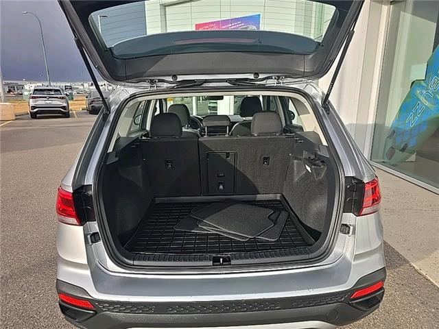 2024 Volkswagen Taos Trendline (Stk: U1368) in Lethbridge - Image 9 of 21 2024 Volkswagen Taos Trendline (Stk: U1368) in Lethbridge - Image 9 of 21