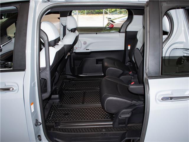 2025 Toyota Sienna XSE 7-Passenger (Stk: 26441A) in Kingston - Image 12 of 15