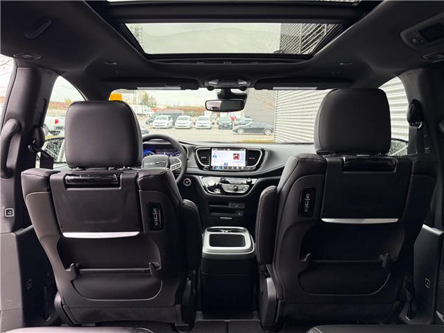 2026 Chrysler Pacifica Select (Stk: 26064) in London - Image 14 of 29