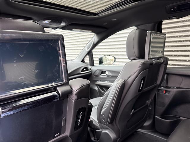 2026 Chrysler Pacifica Select (Stk: 26064) in London - Image 25 of 29