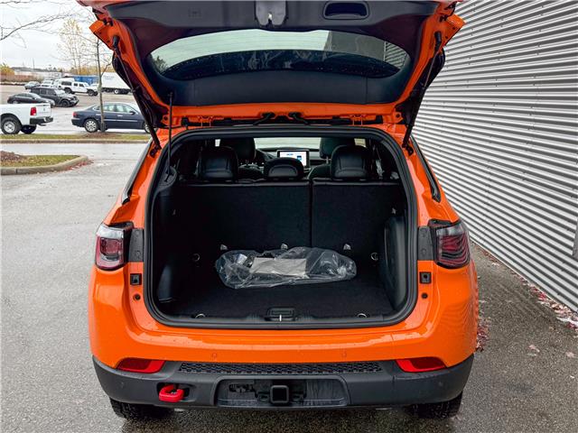 2026 Jeep Compass Trailhawk (Stk: 26057) in London - Image 6 of 27