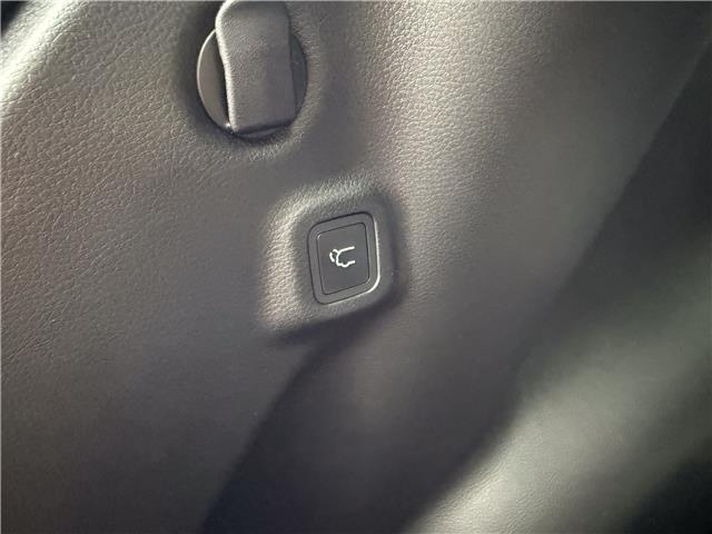 2026 Jeep Compass Trailhawk (Stk: 26057) in London - Image 26 of 27