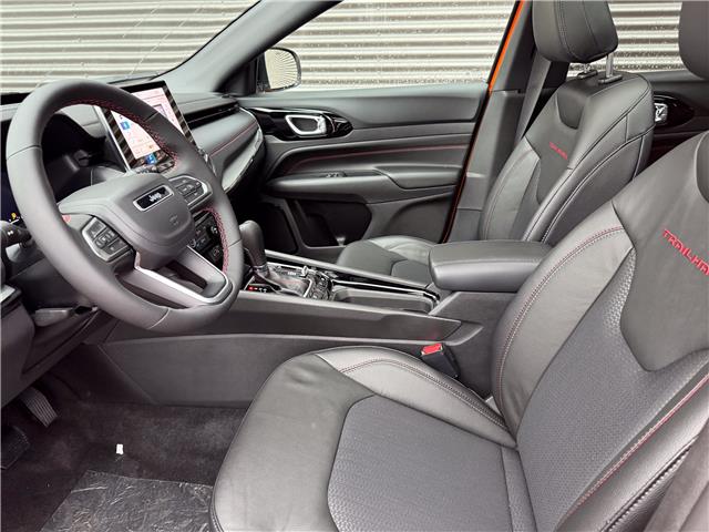 2026 Jeep Compass Trailhawk (Stk: 26057) in London - Image 10 of 27