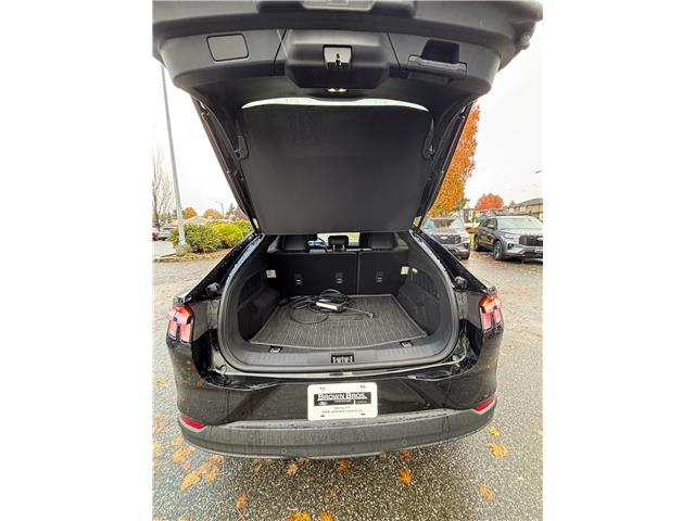 2024 Ford Mustang Mach-E Select (Stk: OP25413) in Vancouver - Image 12 of 16