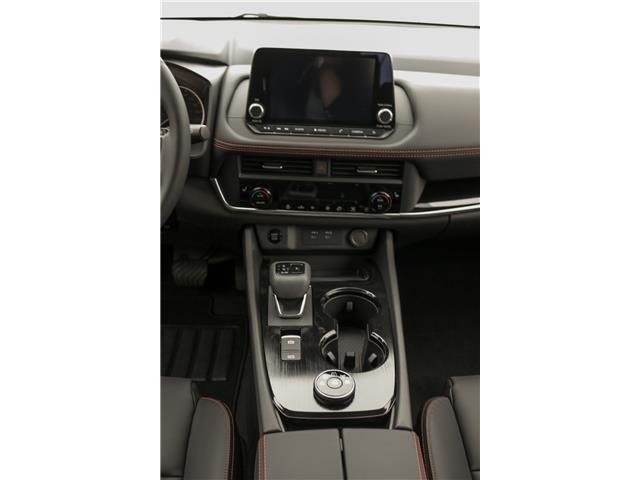 2026 Nissan Rogue Rock Creek (Stk: T26139) in Kamloops - Image 18 of 20
