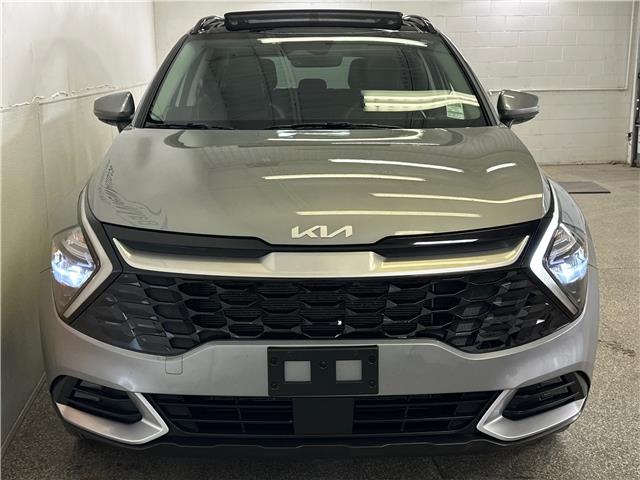 2024 Kia Sportage EX Premium w/Black Interior (Stk: 43137J) in Belleville - Image 2 of 26