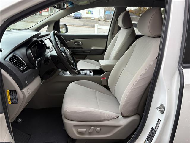 2018 Kia Sedona LX (Stk: A-393309) in Moncton - Image 11 of 20
