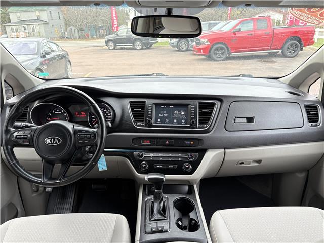 2018 Kia Sedona LX (Stk: A-393309) in Moncton - Image 12 of 20