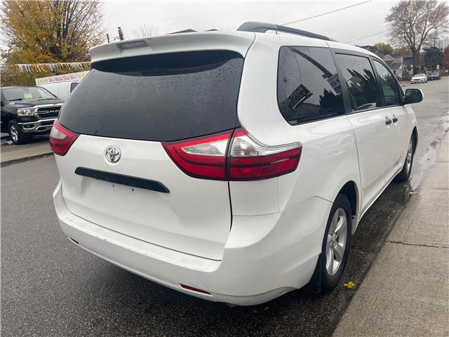 2017 Toyota Sienna LE 8 Passenger (Stk: T832880) in Scarborough - Image 5 of 22 2017 Toyota Sienna LE 8 Passenger (Stk: T832880) in Scarborough - Image 5 of 22
