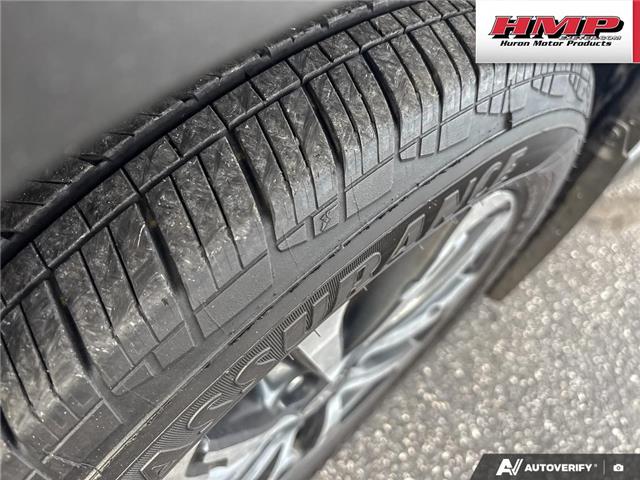 2024 Toyota Corolla Cross XLE (Stk: 105803) in Exeter - Image 7 of 26 2024 Toyota Corolla Cross XLE (Stk: 105803) in Exeter - Image 7 of 26